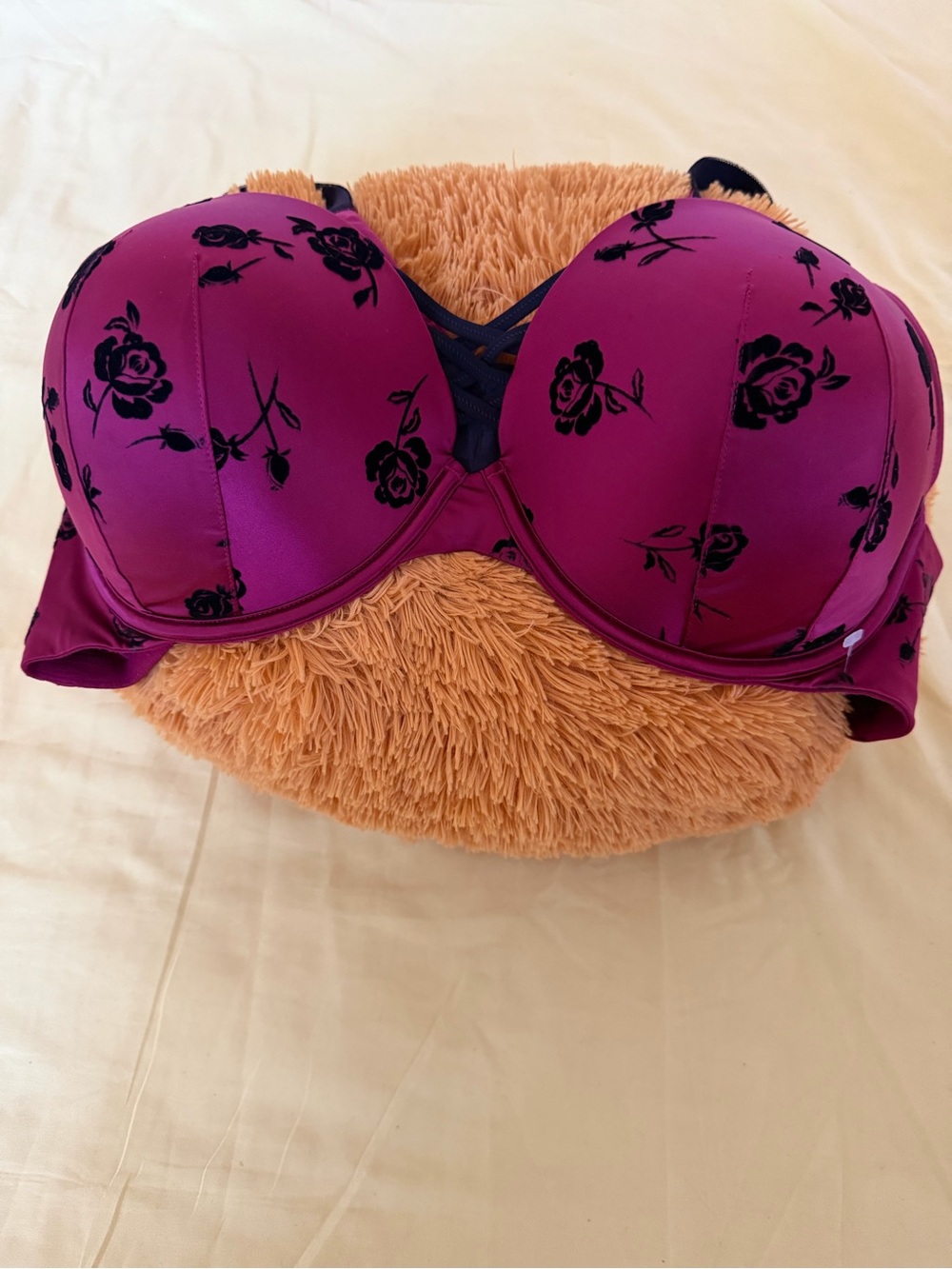 torrid Magenta Floral Underwire Bra with Black Flocked Roses